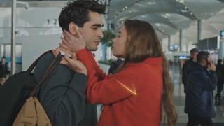 Dudak dudağa pozları gündemdeydi! Afra Saraçoğlu'nu rahatsız eden yorumlar