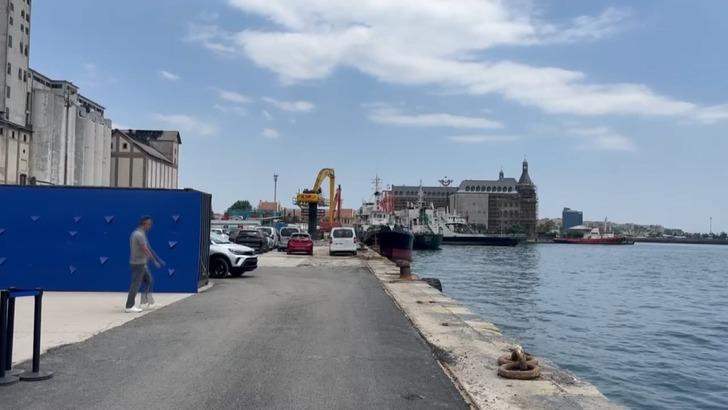 Sıfır otomobilde yeni dönem! Haydarpaşa Garı’ndaki o görüntüler dikkat çekti: Yaklaşık 15 gündür… G3