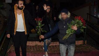 Şöhret ağır geldi! Derya Uluğ’dan basın mensuplarına çirkin sözler