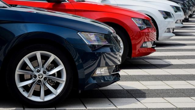 Sıfır otomobilde dünyada ilk olacak! Fiat, üretimi bitirme kararı aldı: O renkte aracı olanlar dikkat!