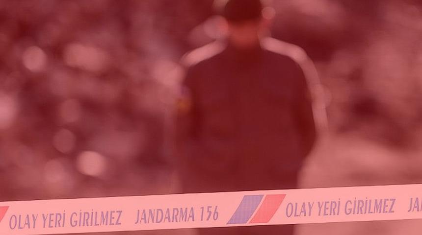 Bağ yolundan dönerken insan kemikleri buldular! Yağışlarla toprak aşınmıştı... Kafatası dahil birçok kemik parçası çıkarıldı