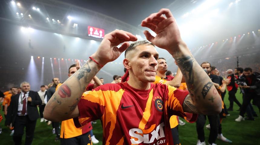 Menajeri korkuttu, Torreira rahatlattı! Bentancur'un açıklamasından sonra yaptığı paylaşım Galatasaraylıları sevindirdi...