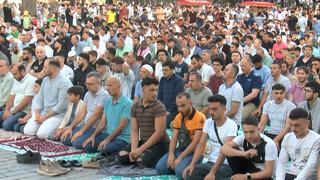 Ayasofya'da binlerce kişi bayram namazı kıldı! 'İnanılmaz bir havası var'