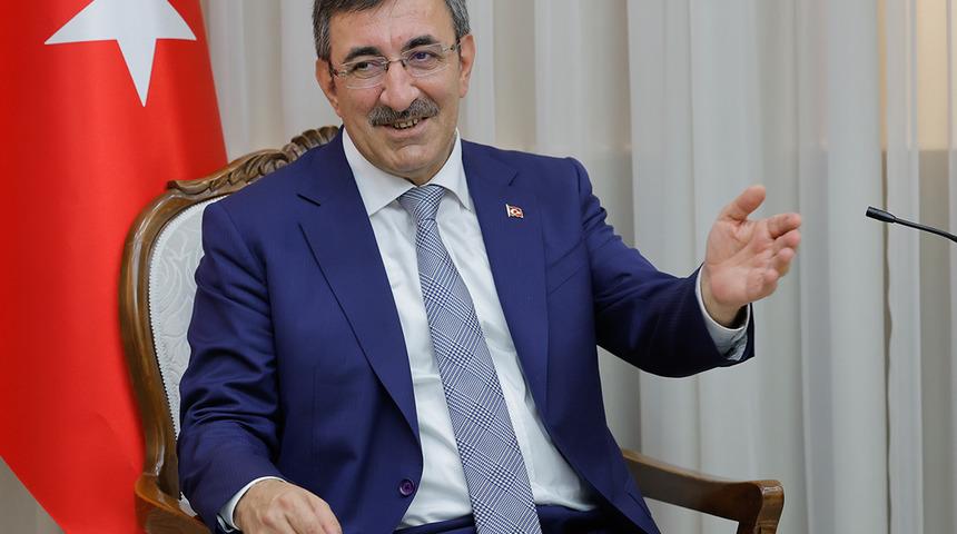 Cumhurbaşkanı Yardımcısı Yılmaz: Bayramın birliğimizi pekiştirmesini temenni ediyorum