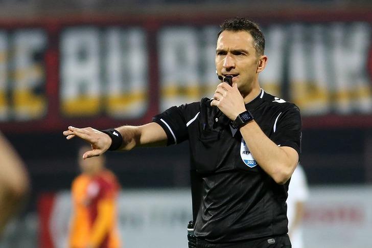 Süper Lig'de her maçın en çok konuşulan ismi onlar! Hakemlerin kazandığı para dudak uçuklattı! G2