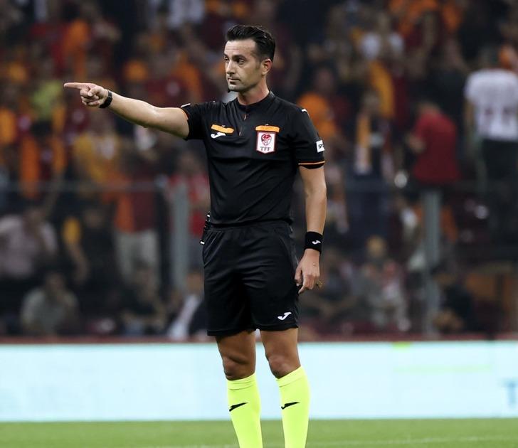 Süper Lig'de her maçın en çok konuşulan ismi onlar! Hakemlerin kazandığı para dudak uçuklattı! G5