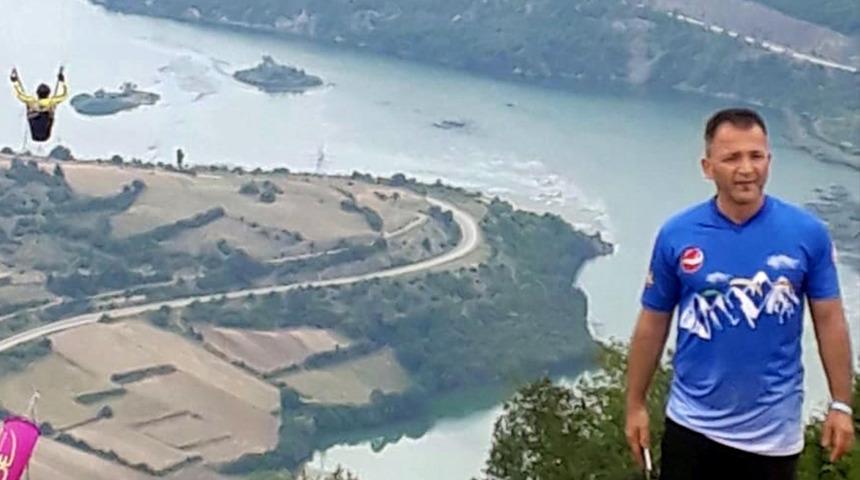 Yamaç paraşütü eğitmeninin acı sonu! 200 metreden denize çakıldı