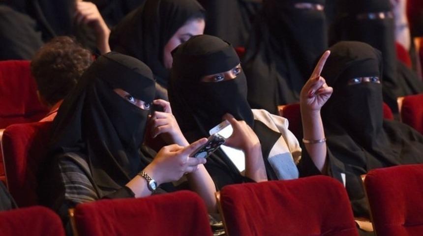 Suudi Arabistan'da bir yasak daha kaldırıldı! 35 yıl sonra açılıyor