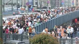 İstanbul'un tarihi mekanlarında bayram kalabalığı! Eminönü, Ayasofya ve Eyüpsultan doldu taştı
