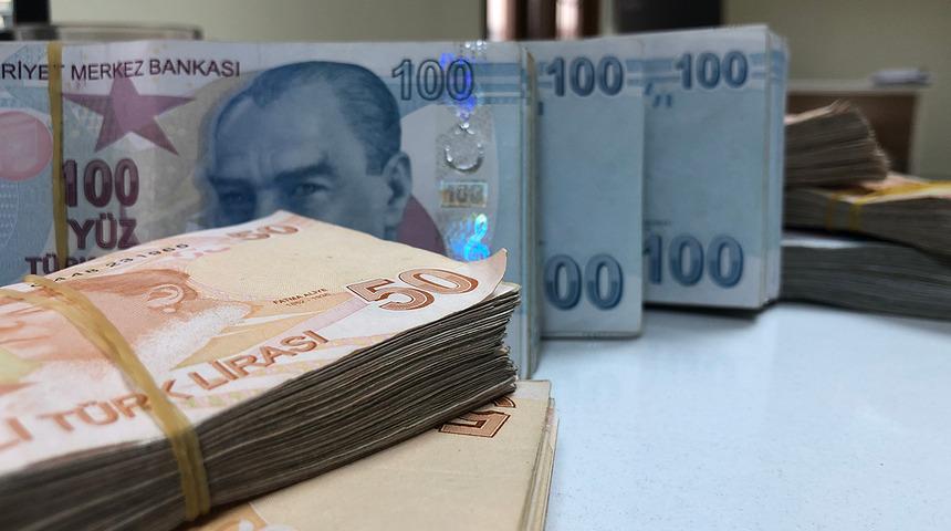 Bankalar yarışa girdi, emekli maaşına zam sonrası promosyonlar da artıyor! Taban ücret için bu rakam konuşuluyor