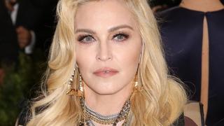 Madonna taburcu edildi ama... Kontrolsüz bir şekilde kusuyor...