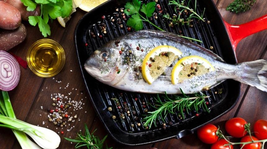 Balığın kılçığı, kuyruğu ve kafasını sakın atmayın