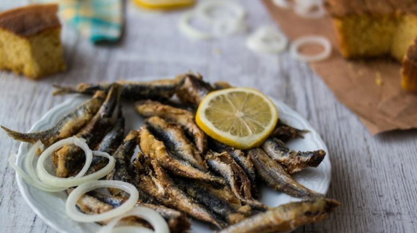 Hamsiyi kılçığı beraber yiyin! Neden mi?