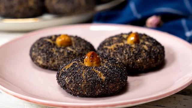 Pastane usulü şekerpare nasıl yapılır? MasterChef haşhaşlı şekerpare tarifi ve malzemeleri!