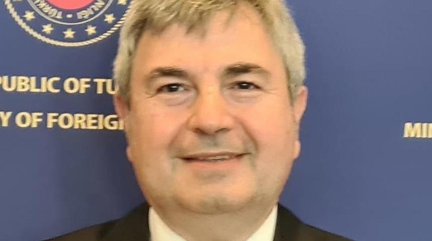 Türkiye'nin Lizbon Büyükelçisi Murat Karagöz kalp krizi geçirip hayatını kaybetti!