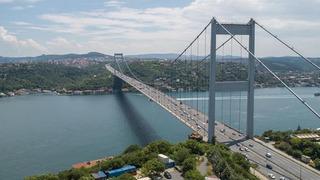 Boğazlardan gemi geçişine zam! 'Her yıl yeniden güncellenecek'