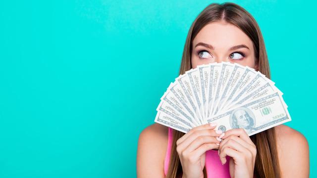 Dikkat her an para içinde yüzebilirsiniz! İşte doğuştan zengin olmaya aday 3 burç...