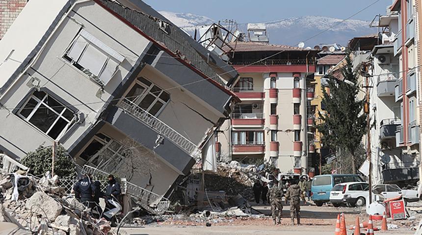 Son dakika | 'Dört kırmızı çizgimiz var' diyerek sıraladı: Deprem bölgeleriyle ilgili flaş karar! Bakan Özhaseki "Ne olursa olsun izin verilmeyecek" diyerek duyurdu