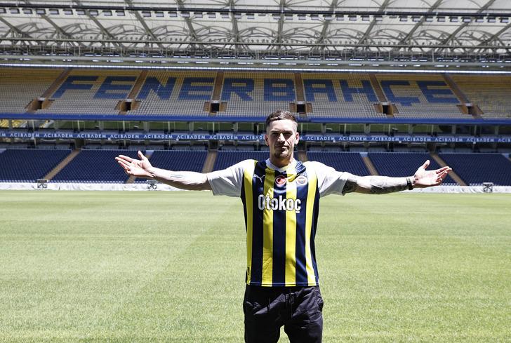 SON DAKİKA: Fenerbahçe Ryan Kent transferini resmen açıkladı! 4 yıllık imza... G1