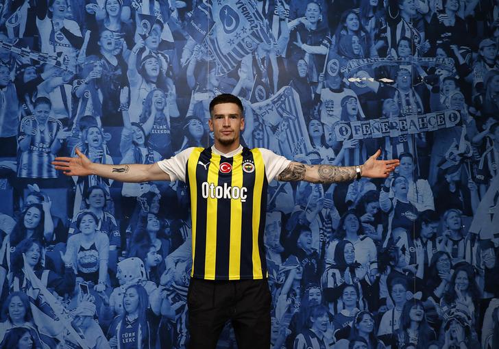 SON DAKİKA: Fenerbahçe Ryan Kent transferini resmen açıkladı! 4 yıllık imza... G3