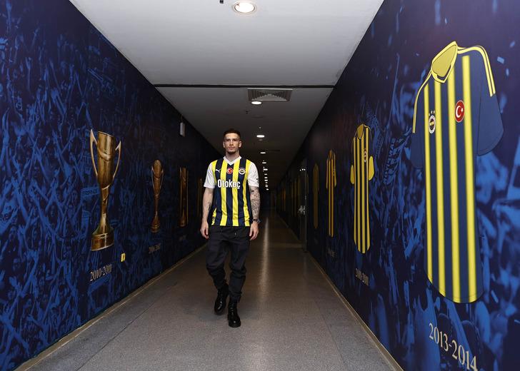 SON DAKİKA: Fenerbahçe Ryan Kent transferini resmen açıkladı! 4 yıllık imza... G5