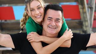 Acun Ilıcalı sevgilisi Ayça Çağla Altunkaya'ya doğum günü kutlaması yaptı! Paylaşımı silip yeniden koydu, sebebi gündem oldu