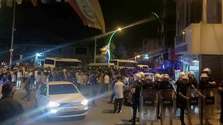 Vali Yavuz'dan Dilovası'nda yaşanan gerginliğe ilişkin açıklama! Suriyelilerin vatandaşlarımızın evlerini taşladıklarına yönelik provokasyon gerçekleşti