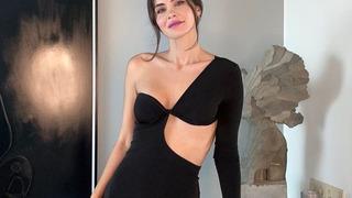 Volkan Demirel'in eşi Zeynep Sever plaj tarzıyla dikkat çekti! Esra Erol'dan yorum