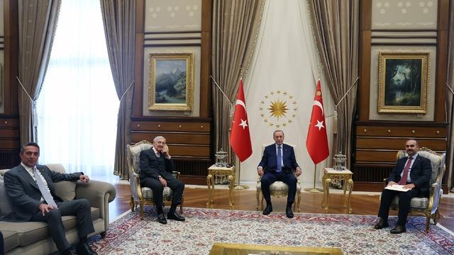 Cumhurbaşkanı Erdoğan, Rahmi Koç ve Ali Koç'u kabul etti