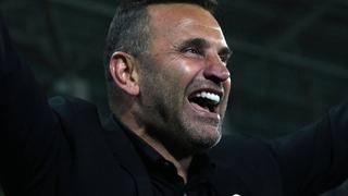 Okan Buruk basın mensuplarına sufleyi verdi! ''Onu çok istiyoruz, o da bizi istiyor!''