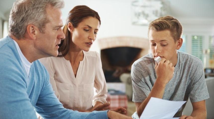 Anne-babalara özel karne tüyoları! Yaklaşımınız doğru mu?