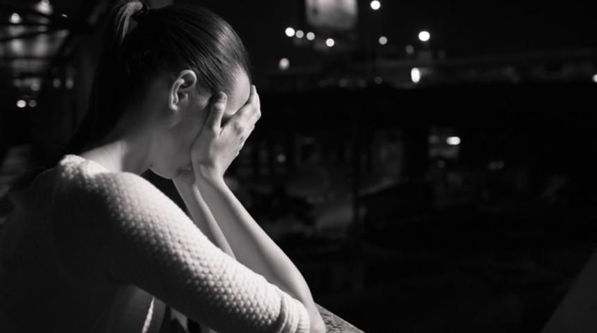 İntihar psikolojisine dikkat! İntiharı kafasına koyan birine nasıl yardım edersiniz?