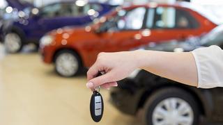 Sıfır otomobilde zam fırtınası! Temmuz ayında liste fiyatları yine güncellendi ama bayiler ‘araç yetmiyor’ dedi…