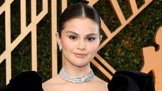 Selena Gomez'in yatak pozu sosyal medyayı salladı! Beğeni rekoru kırdı