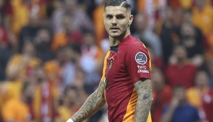 Fenerbahçe derbisine sayılı günler kala Icardi’nin saçlarını kestirirken çekilen o fotoğrafı sosyal medyayı salladı! “Sakat mı?”