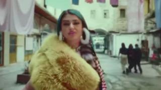 Türkiye’de rap müzik yapan Azeri asıllı şarkıcı Asya Alizade yeniden gözaltına alındı