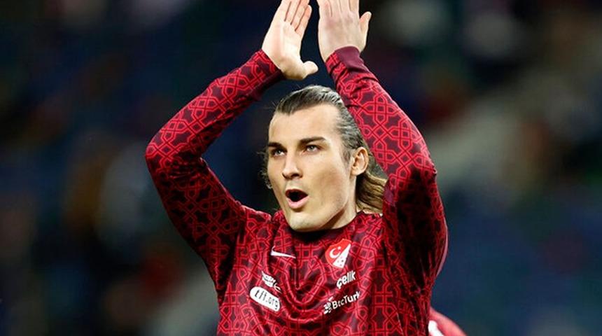 Çağlar Söyüncü, Atletico Madrid'e resmi imzayı attı! Üçüncü Türk olarak adını yazdırdı...