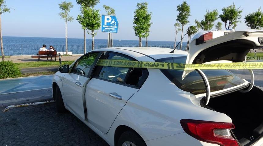 Antalya sahilinde acı olay! Park halindeki otomobilde cansız bedeni bulundu