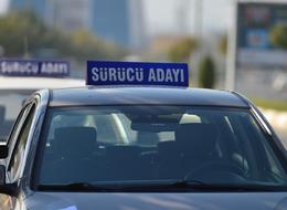 Ehliyet alacaklar dikkat! Sürücü kursu fiyatları da değişiyor! 2023 temmuz zamlarından sonra liste güncellenecek…
