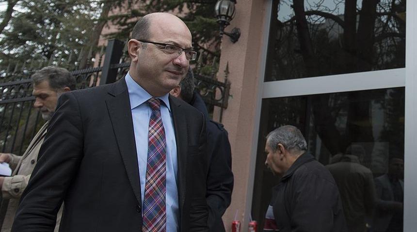 İşte Kılıçdaroğlu'nun ilk rakibi! İlhan Cihaner genel başkan adaylığını duyurdu... Çok sert sözler: İkinci intihar olur!