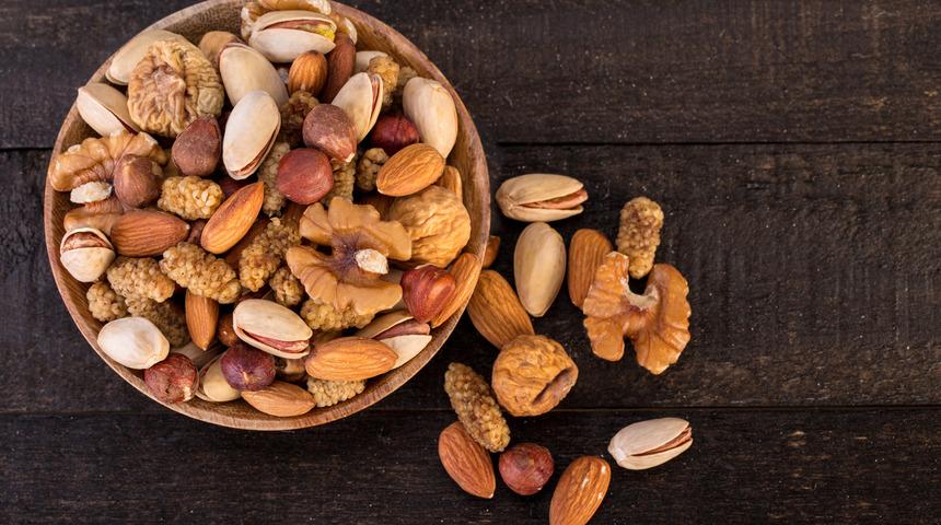 Kuru yemişin faydaları nelerdir? Kuru yemiş günde ne kadar yenmeli?	