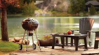 Fiyatı düştü! Napoleon NK22K-Leg Kömürlü Barbekü'de fırsat 