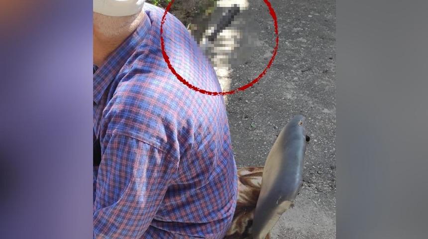 Görenler dehşete düştü! Çarşıda tanıştığı kadınla eve gidince... 82 yaşındaki adam sırtından bıçaklandı