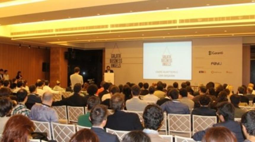 Emre Kurttepeli Mentor Clinic I Toplantısında açılış konuşması yaptı