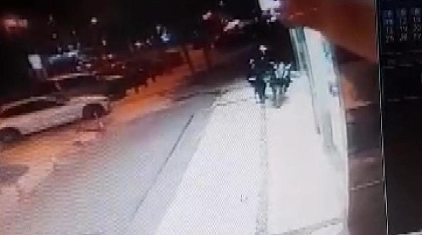 'Gece 12'den sonra başlıyor' Özellikle onu tercih ediyorlar! 1,5 ayda defalarca oldu... Hepsi aynı marka ve aynı model 'Karşımızda bir çete var' 