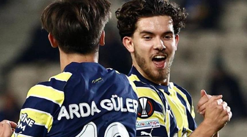 Arda G&uuml;ler'in gidişi sonrası d&uuml;nya devleri Ferdi Kadıoğlu'na talip oldu! Fenerbah&ccedil;e'nin istediği bonservis Arda G&uuml;ler'i bile ge&ccedil;ebilir...
