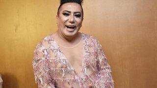 Murat Övüç köpeği ölünce feryat figan ağladı! Köpeğini kefenlediği anları paylaşınca şoke etti