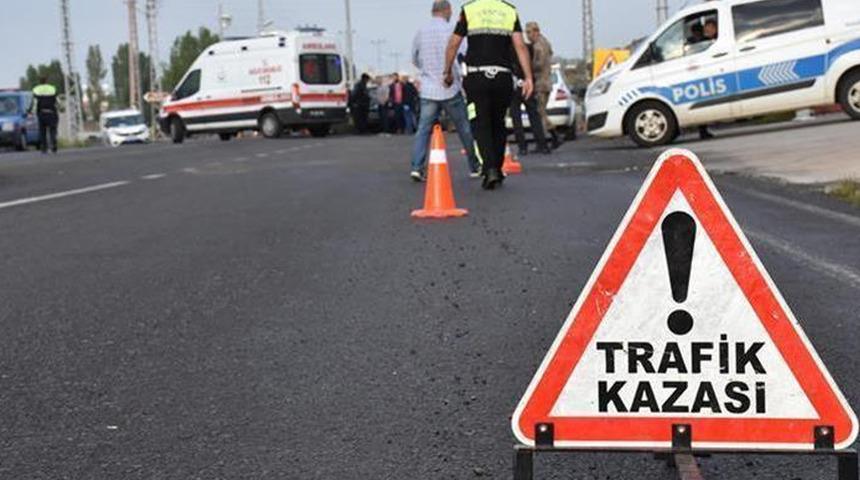 Manisa'da trafik kazası: 1 kişi öldü, 3 kişi yaralandı!