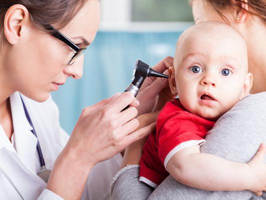 Bebeklerde kulak ağrısı nasıl anlaşılır?
