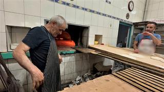 Fırıncılardan sıcak havalara dikkat çeken yöntem! Bu şekilde günü kurtarmaya çalışıyoruz